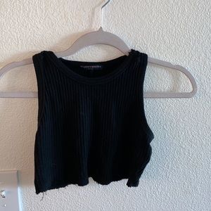Black cropped Brandy Melville Cropped tank
